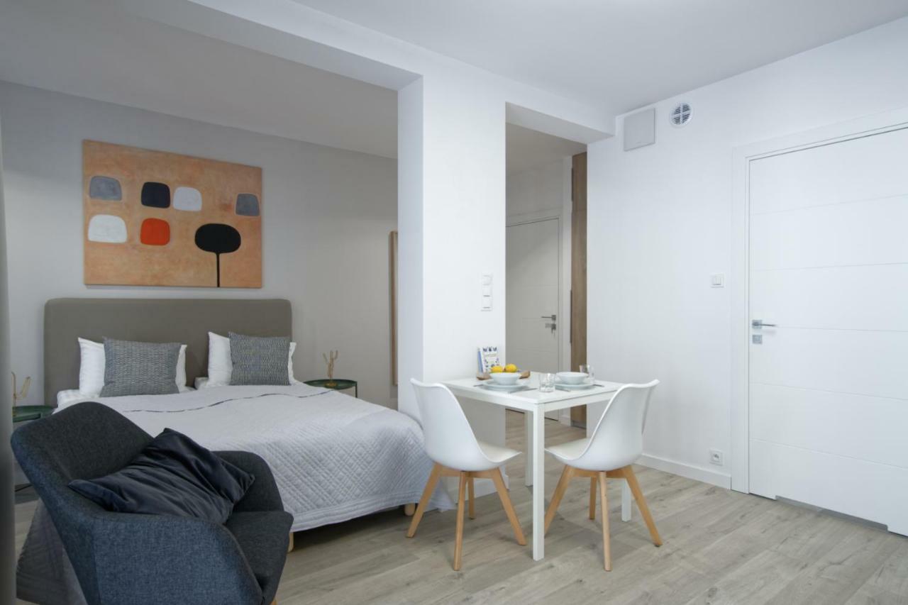 Apple Green Apartments Poznan Exterior photo